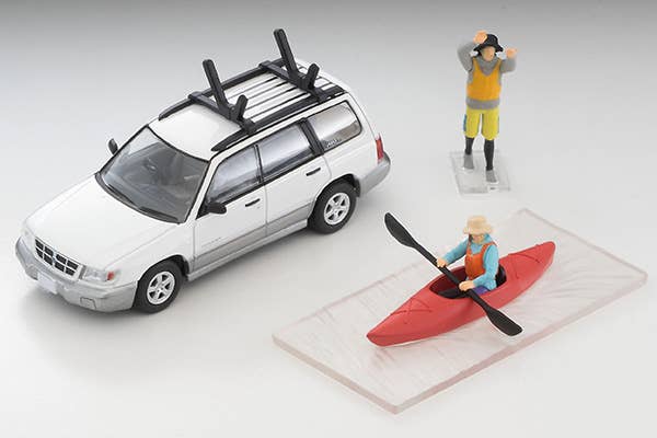 Tomica Limited Vintage 1:64 Subaru Forester Custom with kayak and figure White/Silver