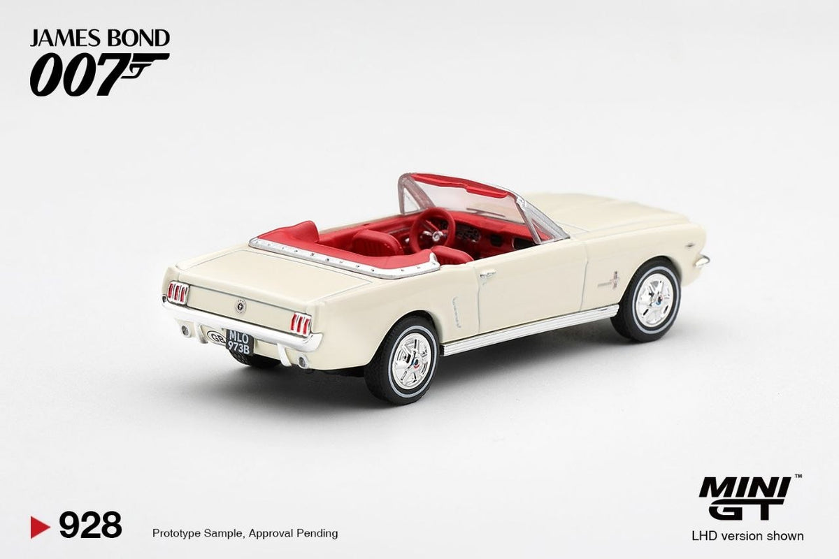 Mini GT 1:64 James Bond Ford Mustang convertible 1964 “Goldfinger” 928-007E
