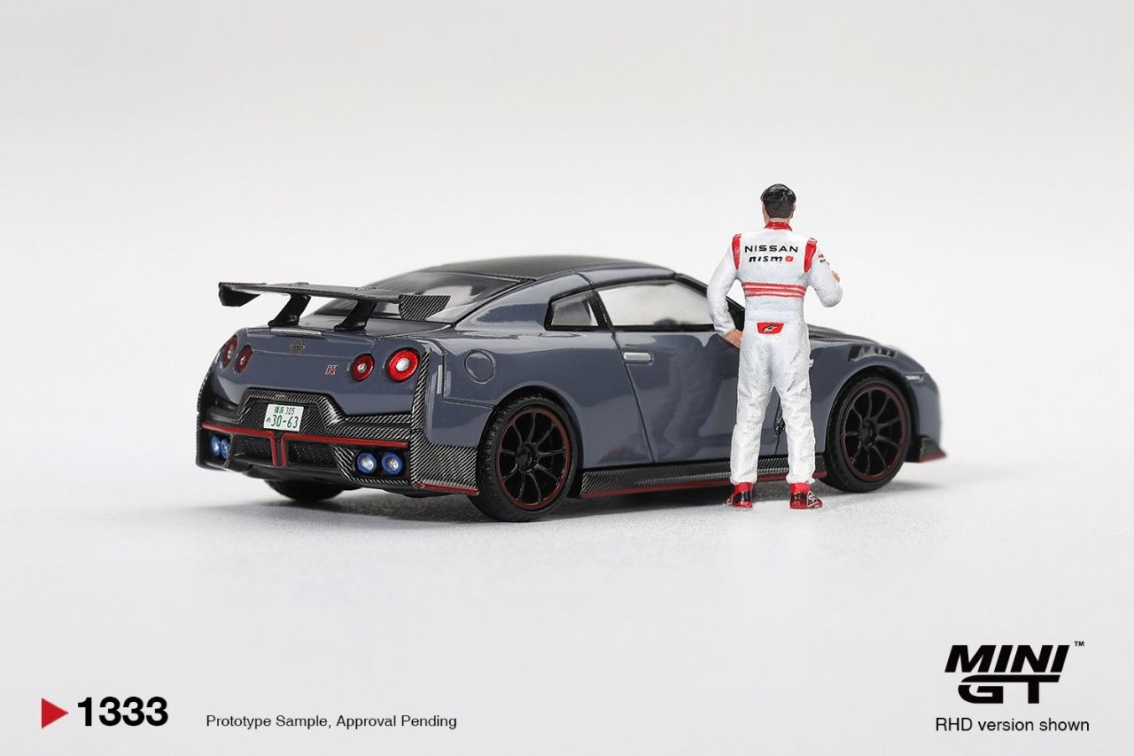 Mini GT 1:64 Nissan GT-R Nismo 2024 Tsukuba Production Car Lap Record W / Matsuda Figure Tsugio Matsuda Collection (RHD) #1333