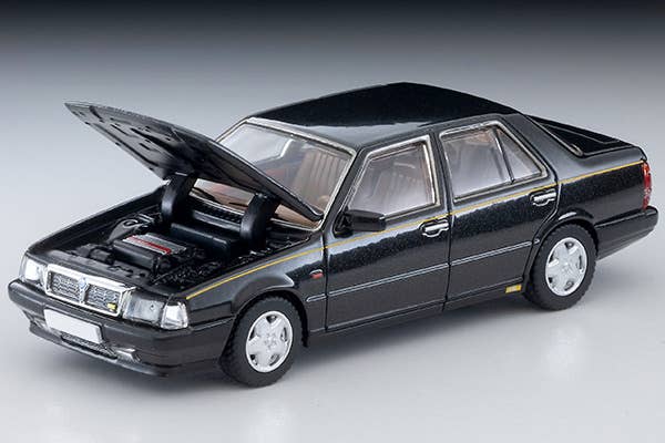 Tomica Limited Vintage 1:64 Lancia Theme 8.32 Phase I Black