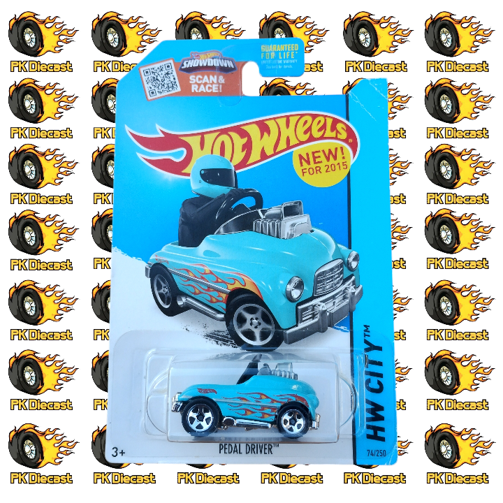 Hot Wheels 1:64 2015 Pedal Driver - HW City - 74/250 Long Card *Damaged Card*