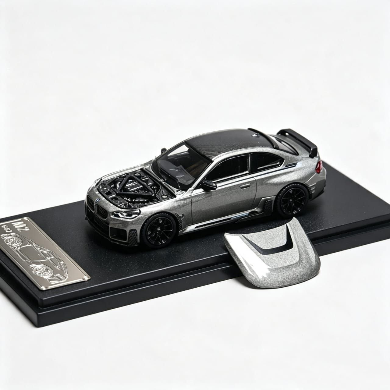FeiXiang FX 1:64 Diecast Model
2 Series M2 (G87)