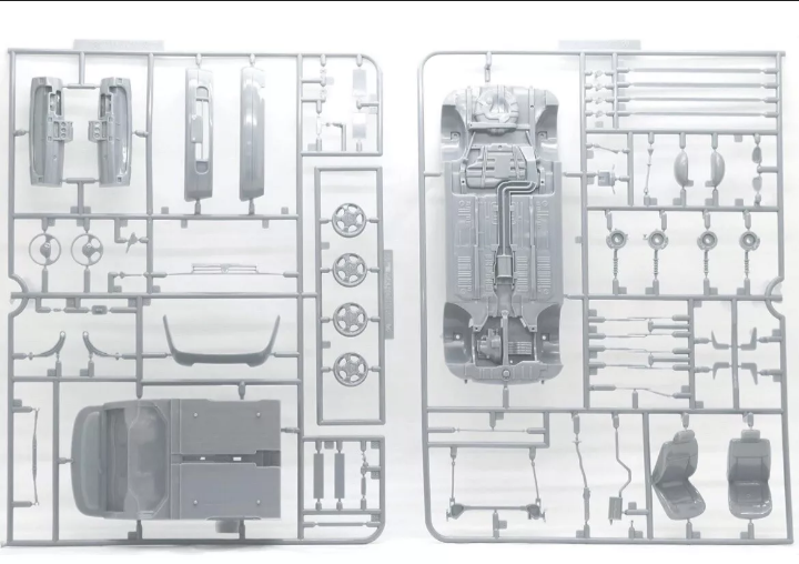 Fujimi 1:24 Nissan Micra/March Nismo K11 Plastic Model Kit
