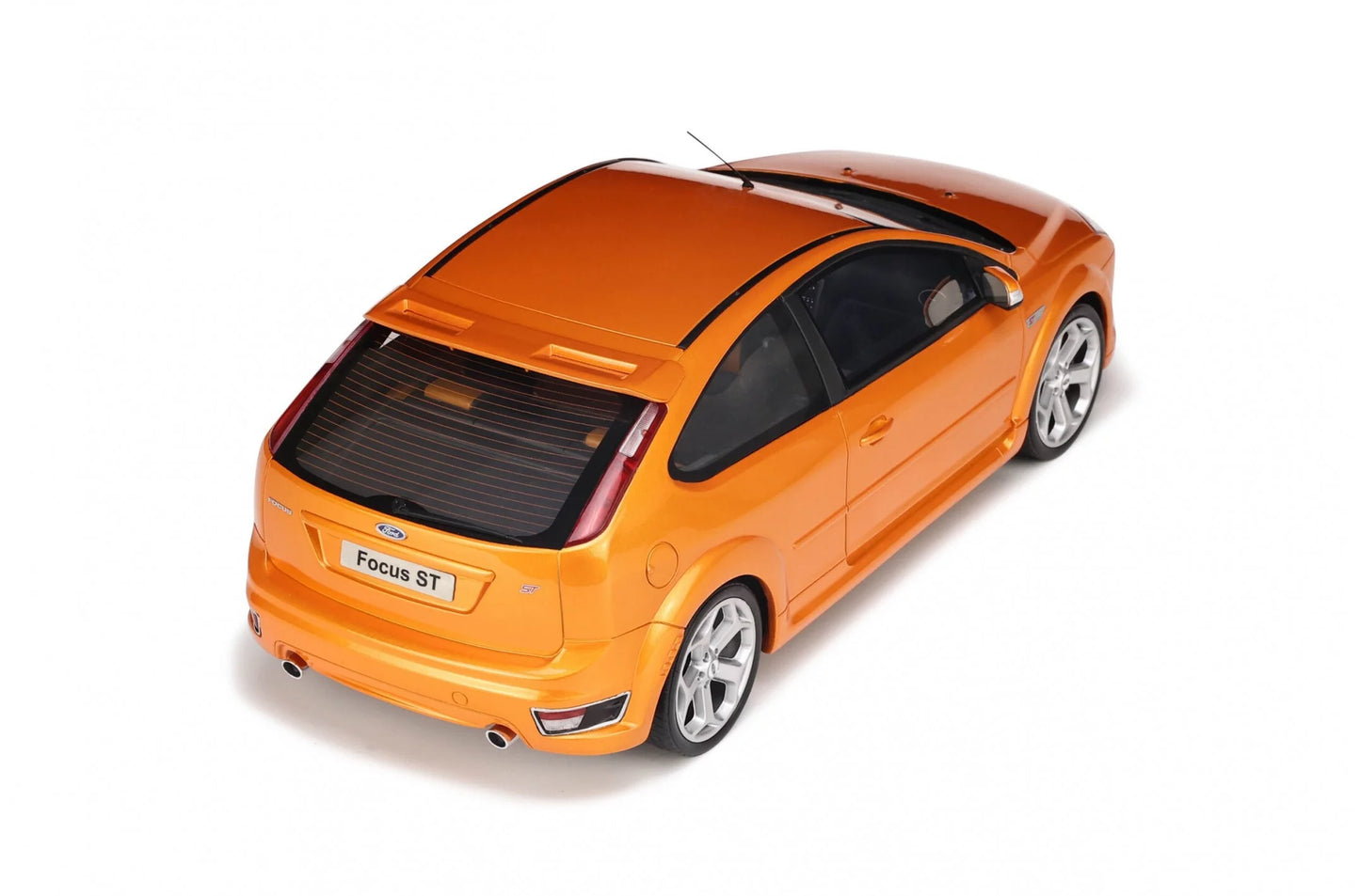 Ottomobile 1:18 Resin Ford Focus ST 2.5 - Electric Orange