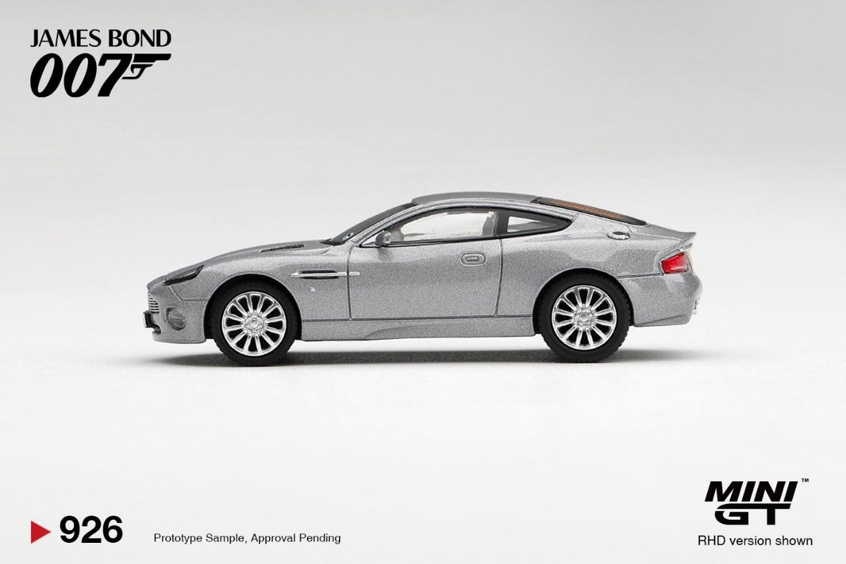 Mini GT 1:64 James Bond Aston Martin V12 Vanquish "Die Another Day" 926-007E