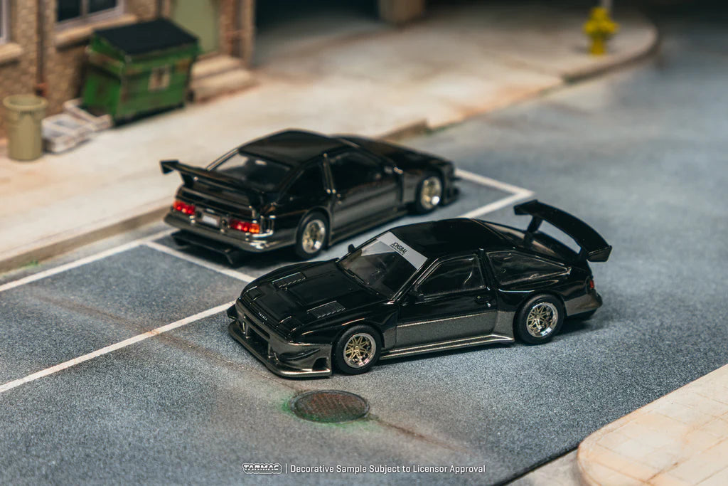 Tarmac Works 1:64 Toyota Sprinter Trueno AE86 Widebody Black Grey