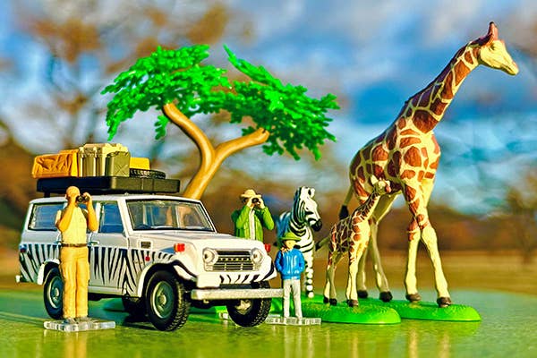 Tomica Limited Vintage 1:64 Kaiyodo x Tomica Limited Vintage Diocolle 64 #carsnap 28a Safari 1 (Toyota Land Cruiser FJ56V Type Included)