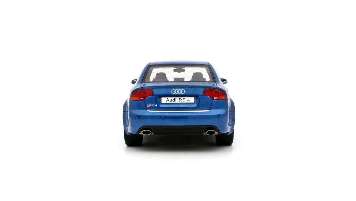 Ottomobile 1:18 2007 Audi RS 4 B7 Sedan Sprint *Resin series* Blue OT1215