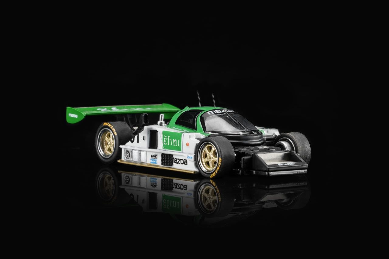 MotorHelix 1:64 Mazda Licensed Products - 787B Green-White #201 Livery (M60112)