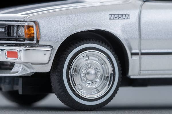 Tomica Limited Vintage 1:64 Nissan Truck King Cab (Silver) North American Specification