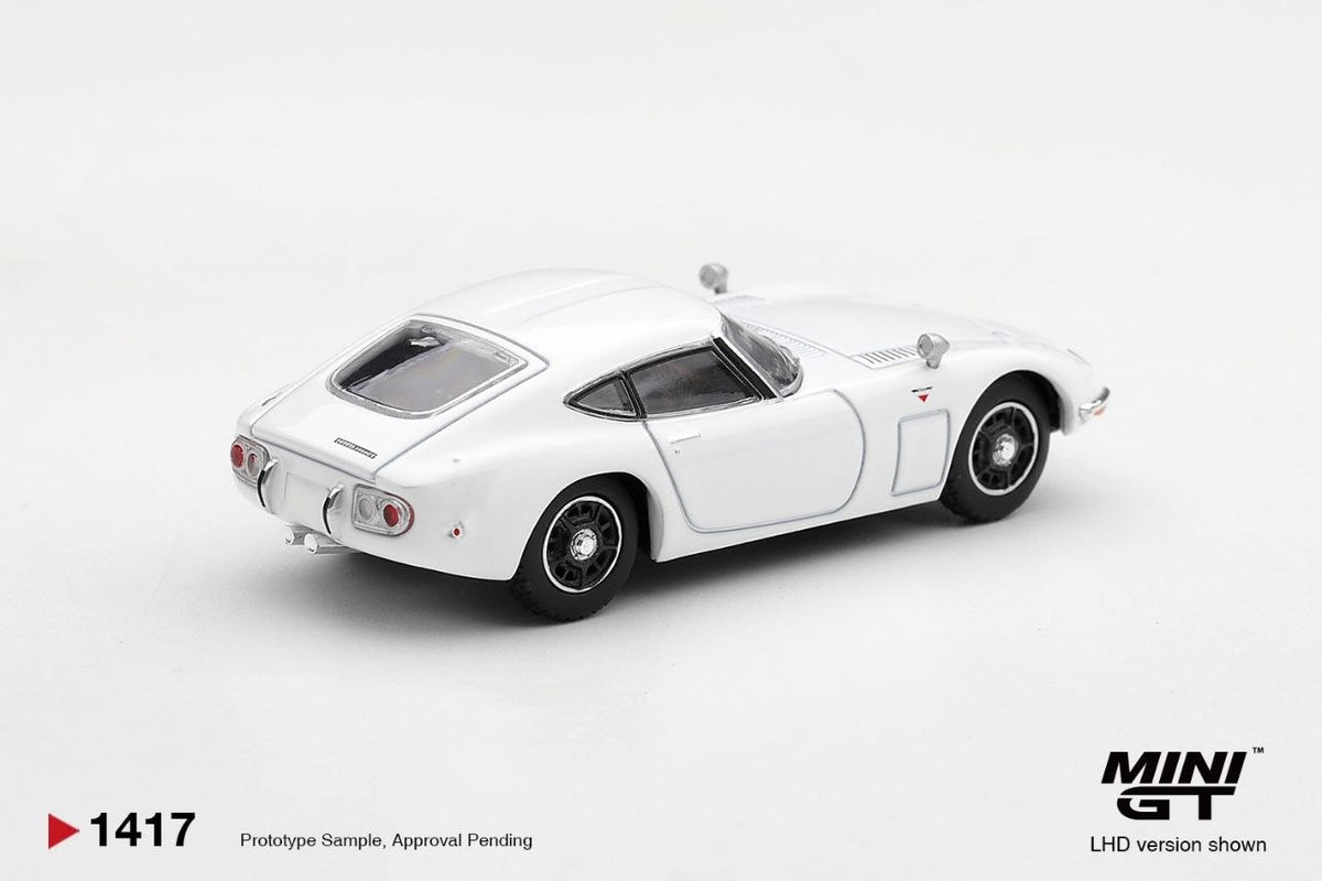 Mini GT 1:64 Toyota 2000GT Pegasus White #1417