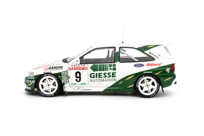 Ottomobile 1:18 Ford Escort RS Cosworth Gr.A San Remo 1994