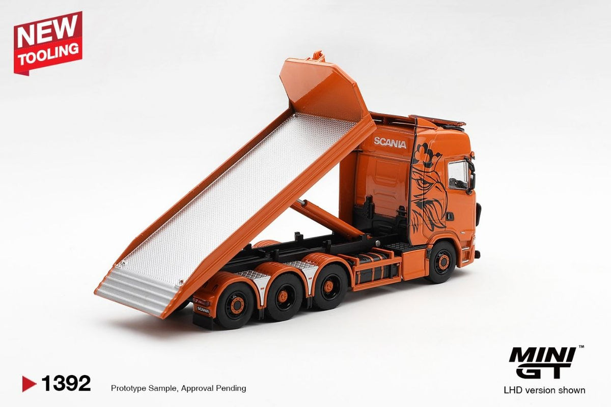 Mini GT 1:64 Scania 770S B8x4NA Hooklift Flatbed Orange #1392