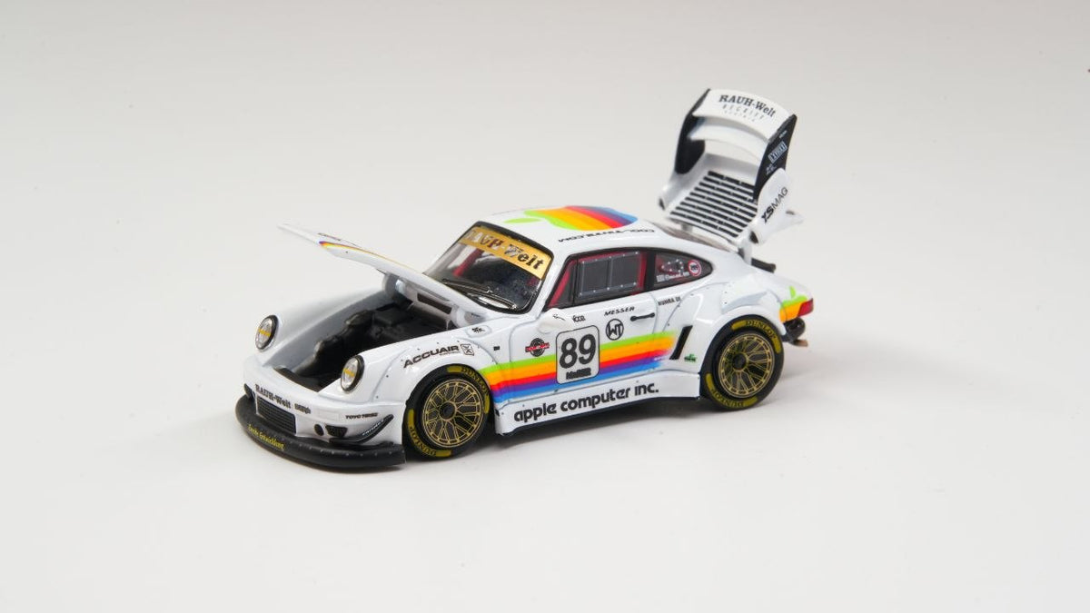 AR Kaizo 1:64 RWB 930 APPLE 6K0000301