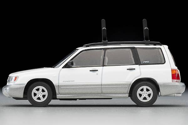 Tomica Limited Vintage 1:64 Subaru Forester Custom with kayak and figure White/Silver
