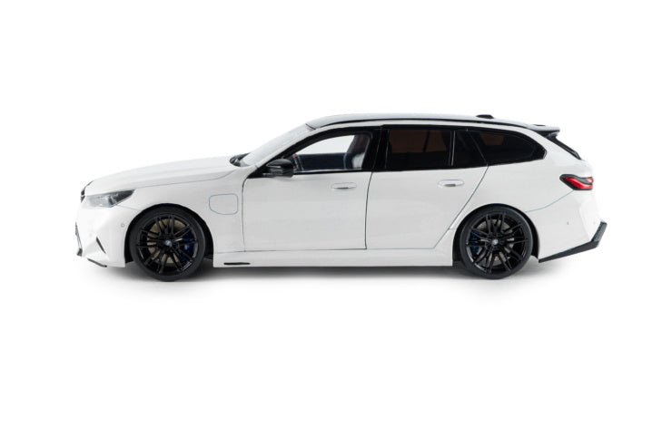 Solido 1:18 2024 BMW M5 Touring (G99) Alpine White *Damaged Packaging*