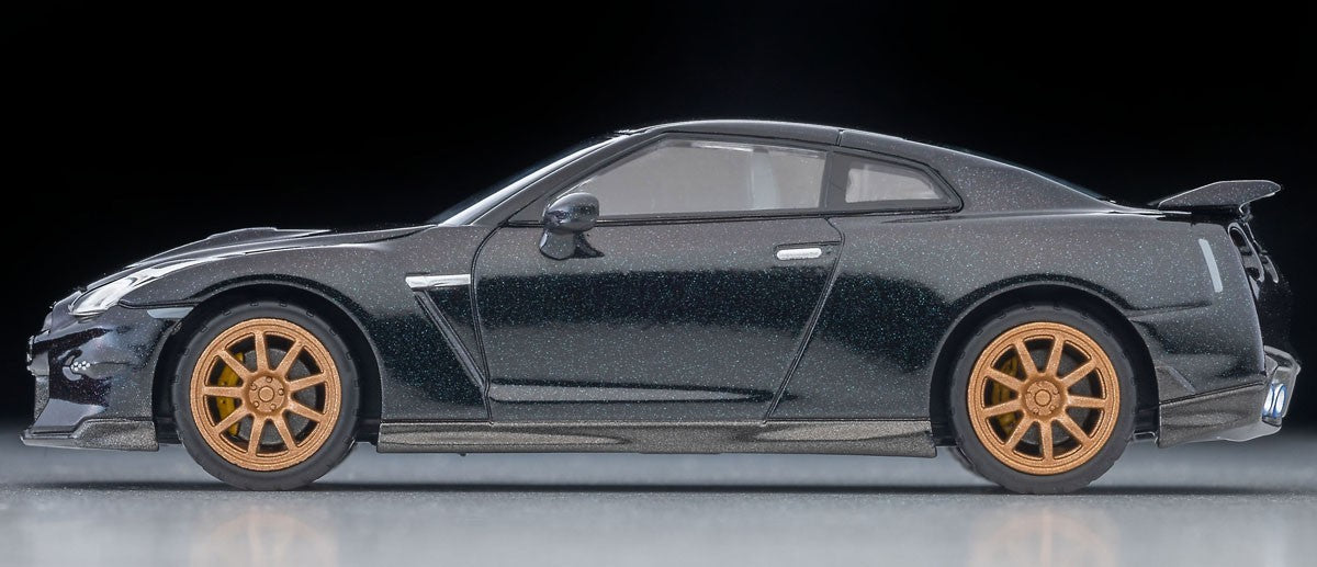 Tomica Limited Vintage 1:64 Nissan GT-R 2025 model Final Production Version Midnight Purple