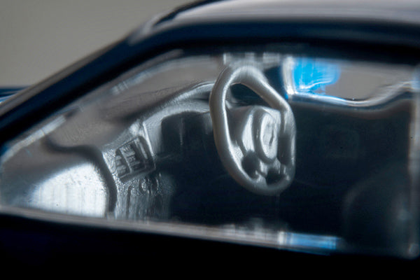 Tomica Limited Vintage 1:64 1995 Nissan Skyline GT-R V-spec Champion Blue