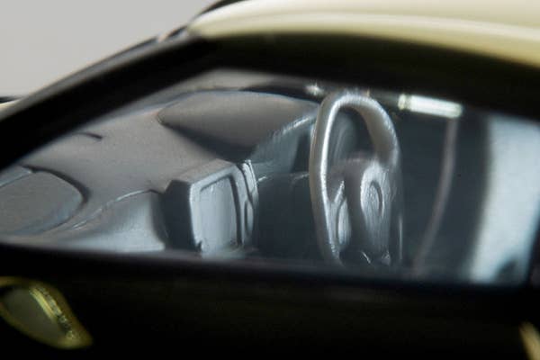 Tomica Limited Vintage 1:64 2024 Nissan GT-R *Celebration Edition* T-spec