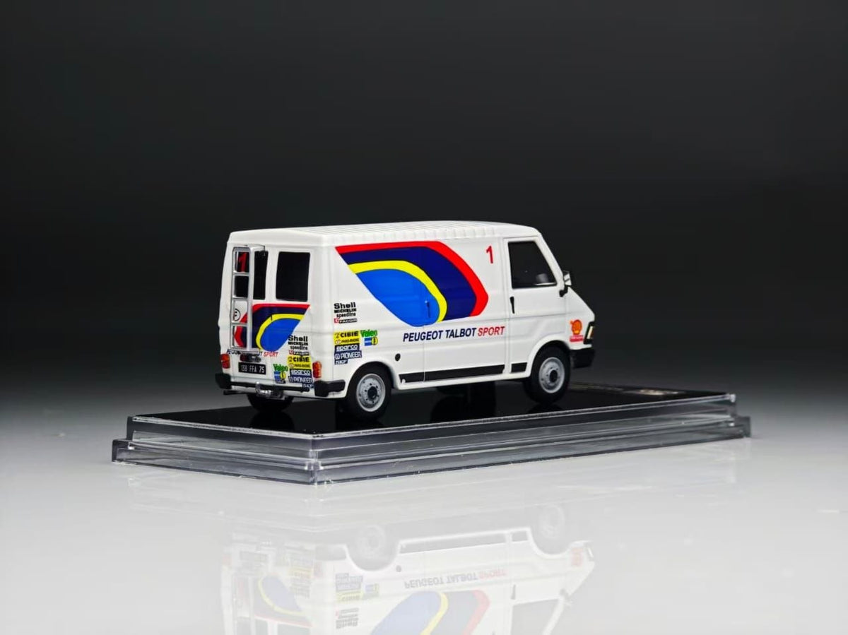 CarPort Model CPM 1:64 Diecast Model Fiat 242(C35)/Ellebi Car Transport Trailer