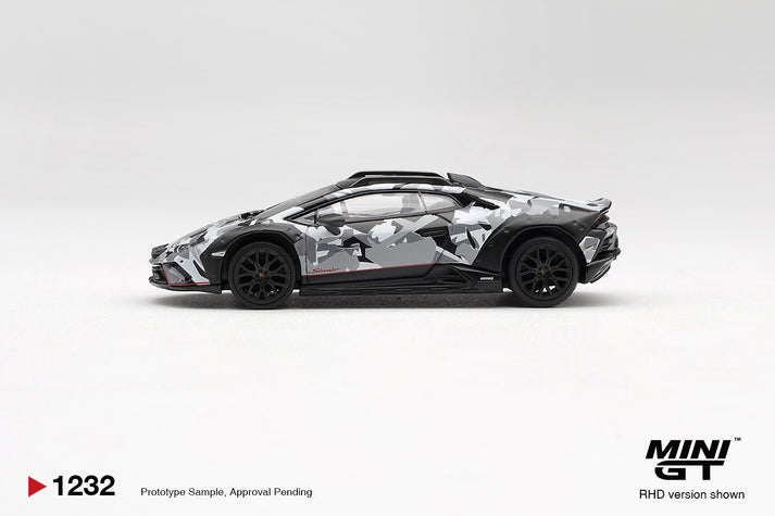 Mini GT 1:64 2025 Lamborghini Huracan Sterrato All Terrarin 4 Car Set (LHD)