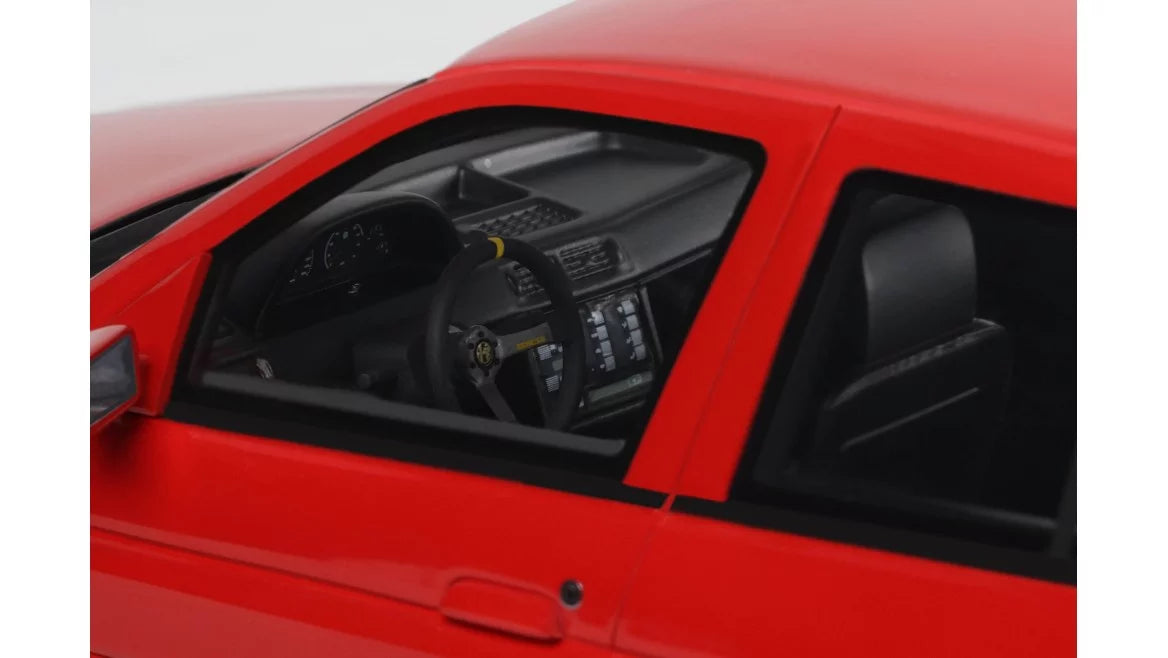 Ottomobile 1:18 Alfa Romeo 155 GTA Stradale Alfa Red 130 1993 *Resin Series
