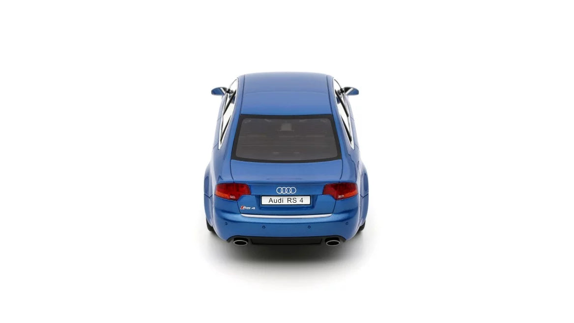 Ottomobile 1:18 2007 Audi RS 4 B7 Sedan Sprint *Resin series* Blue OT1215