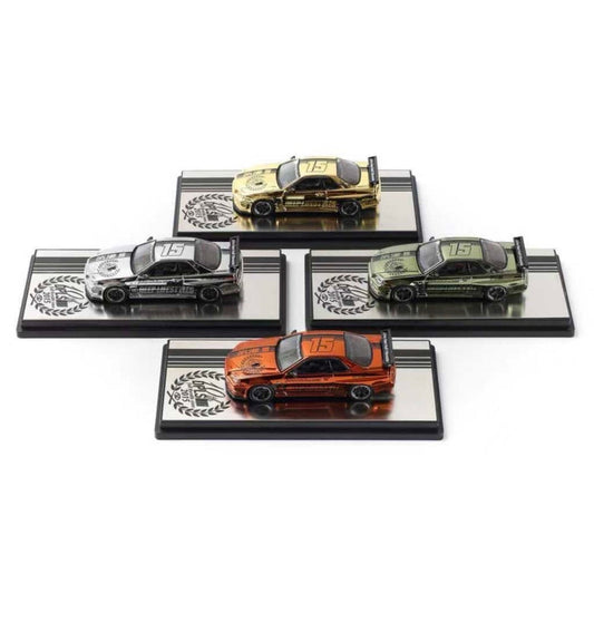 Inno64 x DPLS 1:64 Nissan Skyline GT-R R34 *10th Anniversary* Chrome Special Edition Box Set