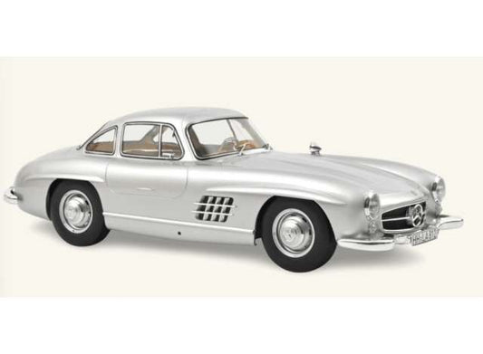Norev 1:18 1954 Mercedes-Benz 300 SL Silver