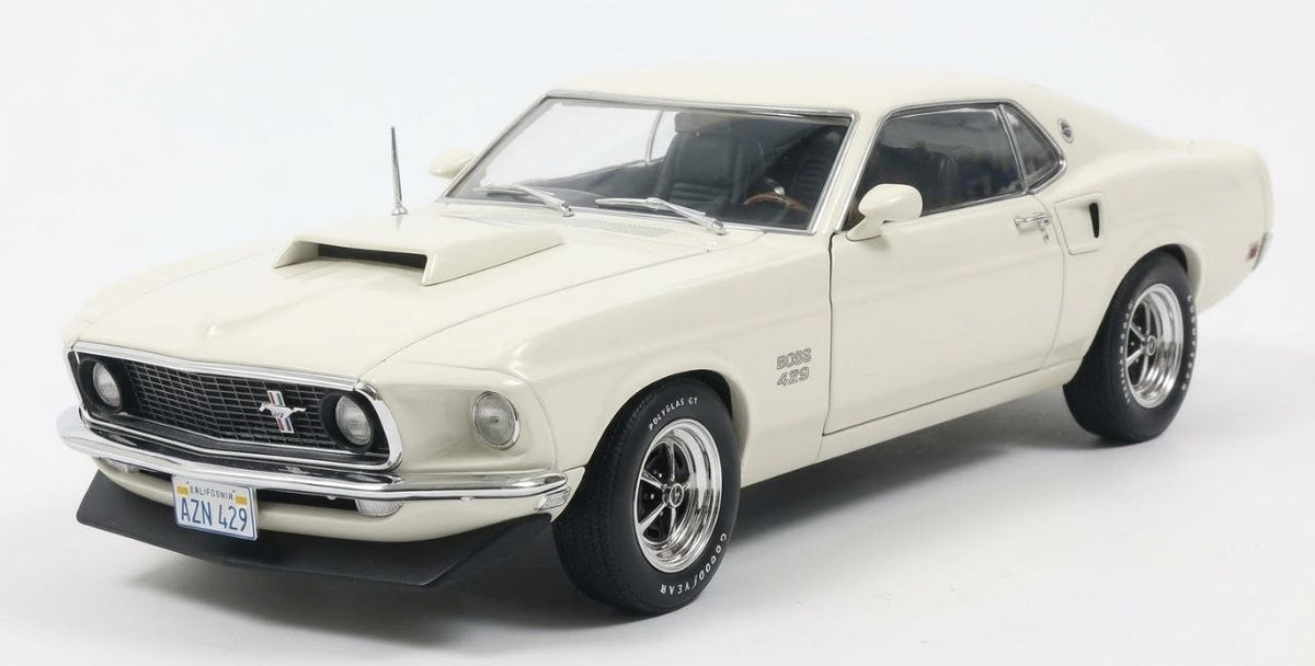 Solido 1:18 Ford Mustang Boss 429 Wimbledon White 1969