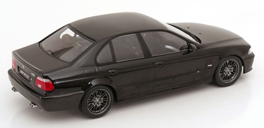 KK Scale 1:18 1998 BMW M5 E39