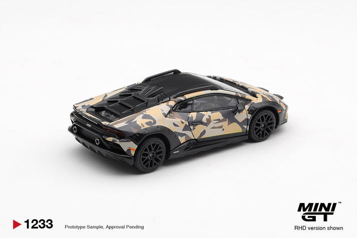 Mini GT 1:64 2025 Lamborghini Huracan Sterrato All Terrarin 4 Car Set (LHD)