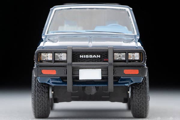 Tomica Limited Vintage 1:64 Nissan Truck 4X4 King Cab North American Specification Blue