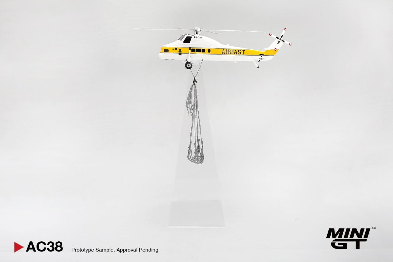 Mini GT 1:64 1985 Sikorsky S58T Helicopter *Camel Trophy* White/Yellow