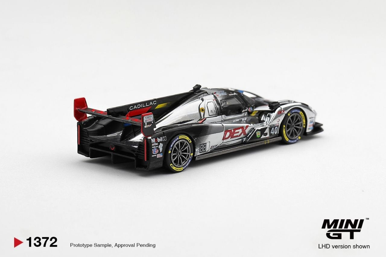 Mini GT 1:64 Cadillac V-Series R #40 Cadillac Wayne Taylor Racing Daytona 24hrs #1372