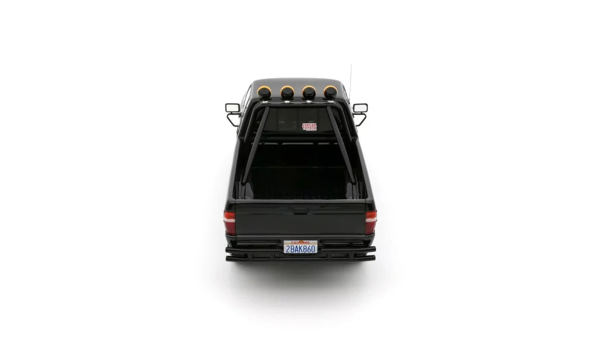 Ottomobile 1:18 1985 Toyota Hilux SR5 *resin series* Glossy Black 202 OT481