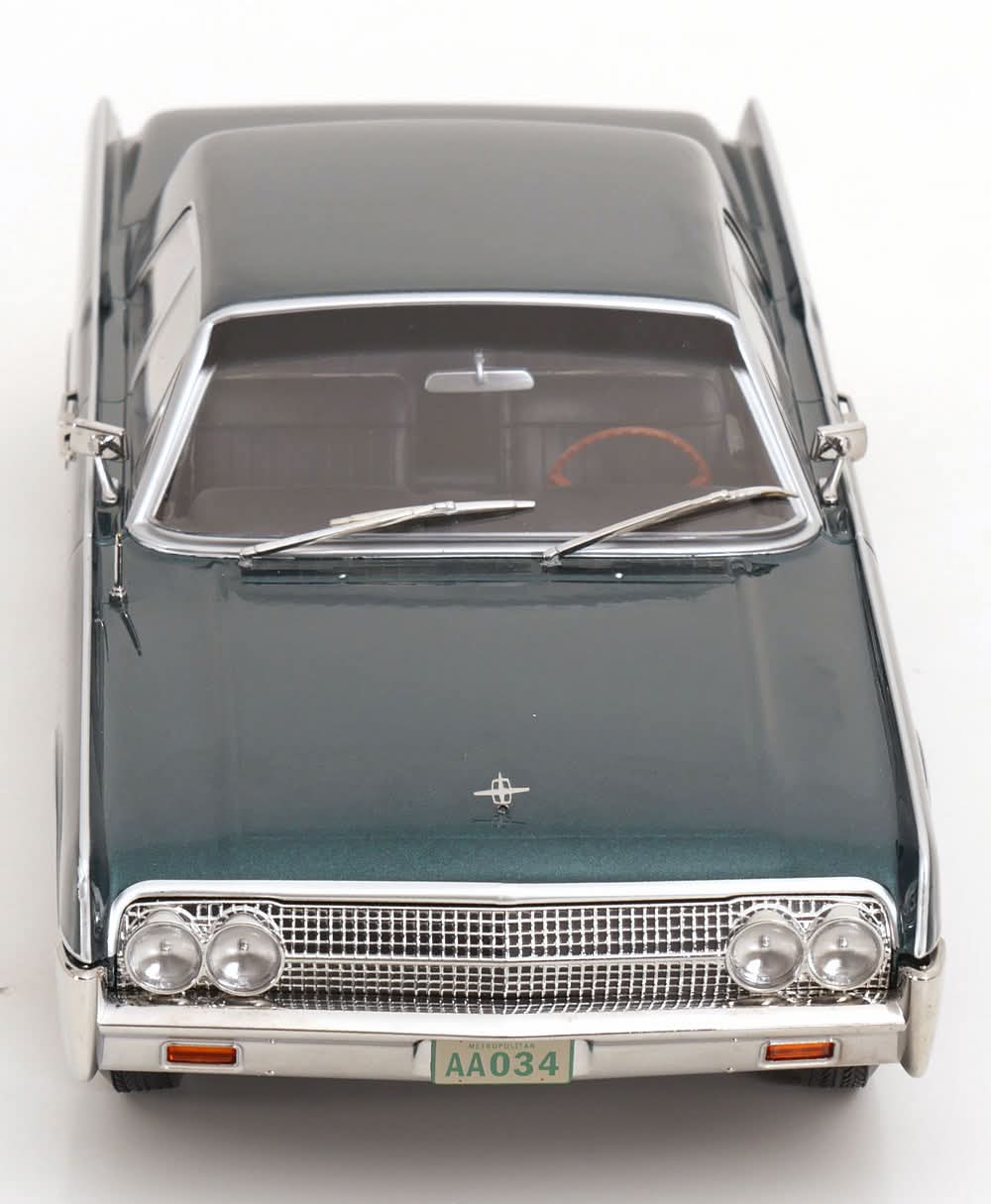 KK Scale 1:18 1963 Lincoln Continental Sedan *3 Colour Variations*