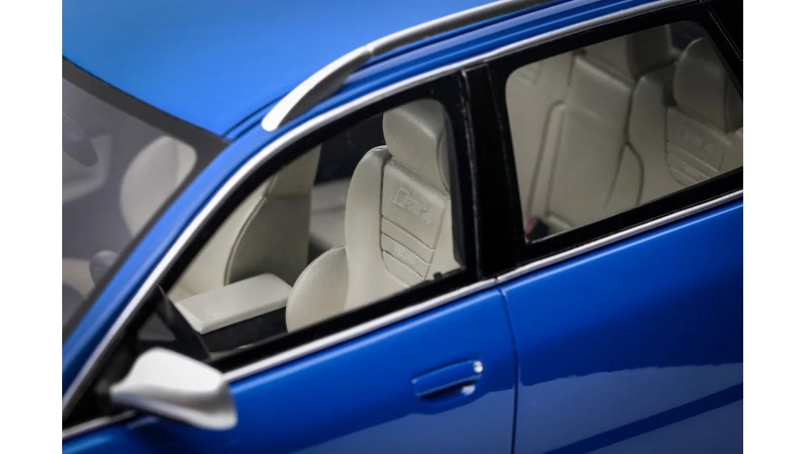 Ottomobile 1:18 Audi RS 4 (B5) Nogaro Blue 2000 *Resin Series