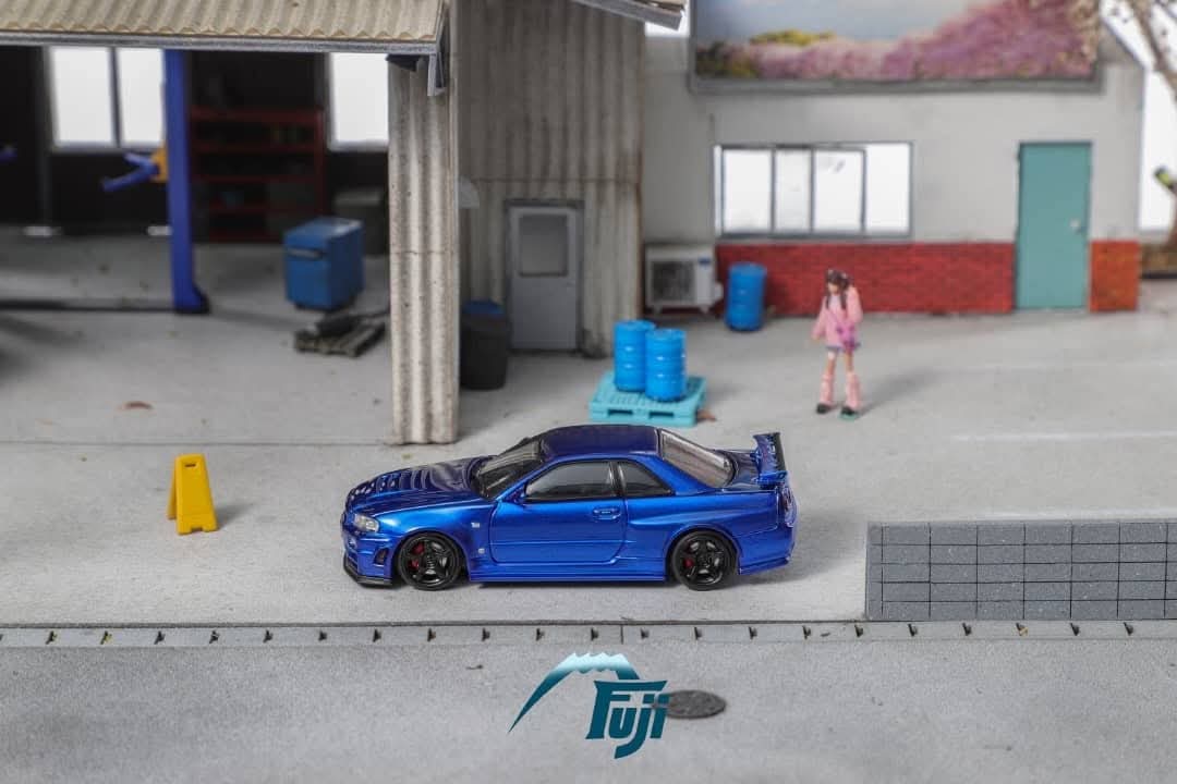 Fuji 1:64 Diecast Nissan Skyline GT-R R34 Z-Tune Bayside Blue
