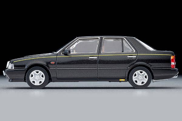 Tomica Limited Vintage 1:64 Lancia Theme 8.32 Phase I Black