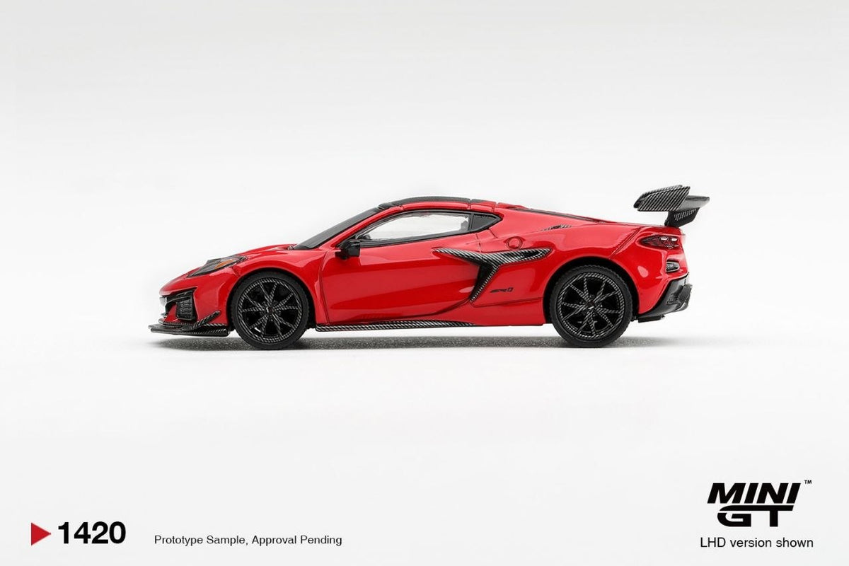 Mini GT 1:64 Chevrolet Corvette ZR1 Torch Red (LHD) #1420