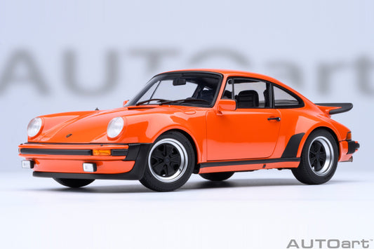 AutoArt 1:18 Porsche 911 Turbo 3.0 (930) Continental Orange