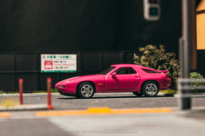 Tarmac Works 1:64 1992 Porsche 928 GTS Rubystone Red
