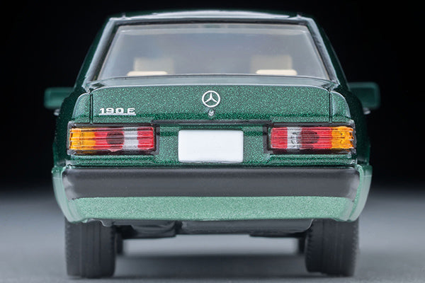 Tomica Limited Vintage 1:64 1992 Mercedes-Benz 190E Green