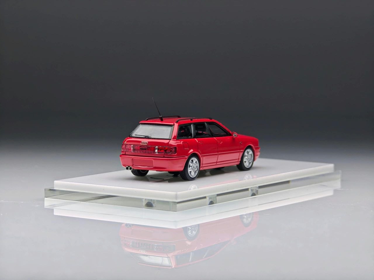 Dico Model DM 1:64 Diecast Audi RS2 Avant