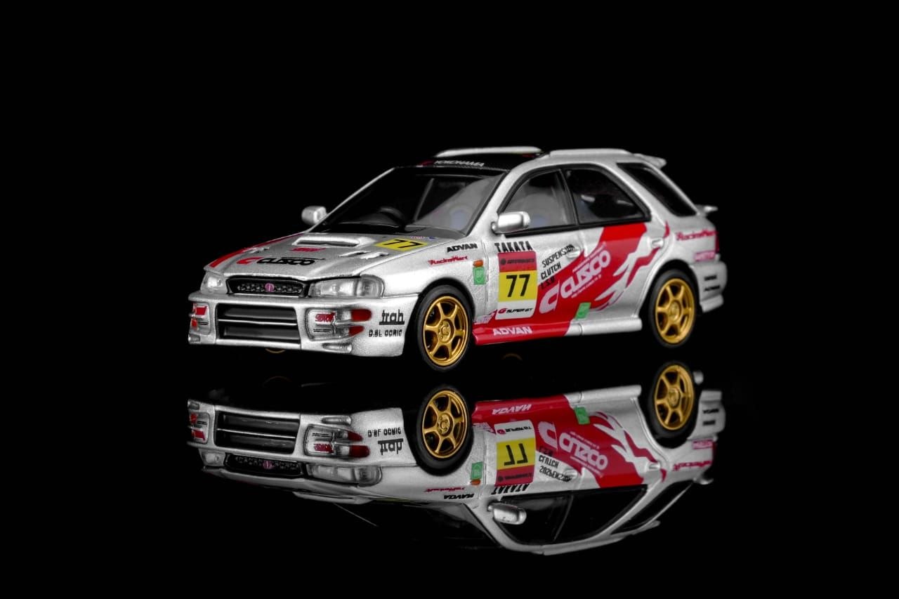 MotorHelix 1:64 Subaru Licensed Product - lmpreza Wagon WRX STi Version VI