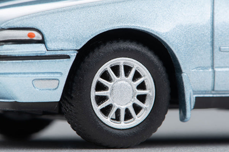 Tomica Limited Vintage 1:64 1988 Nissan Cefiro Sports Cruising Bluish Silver