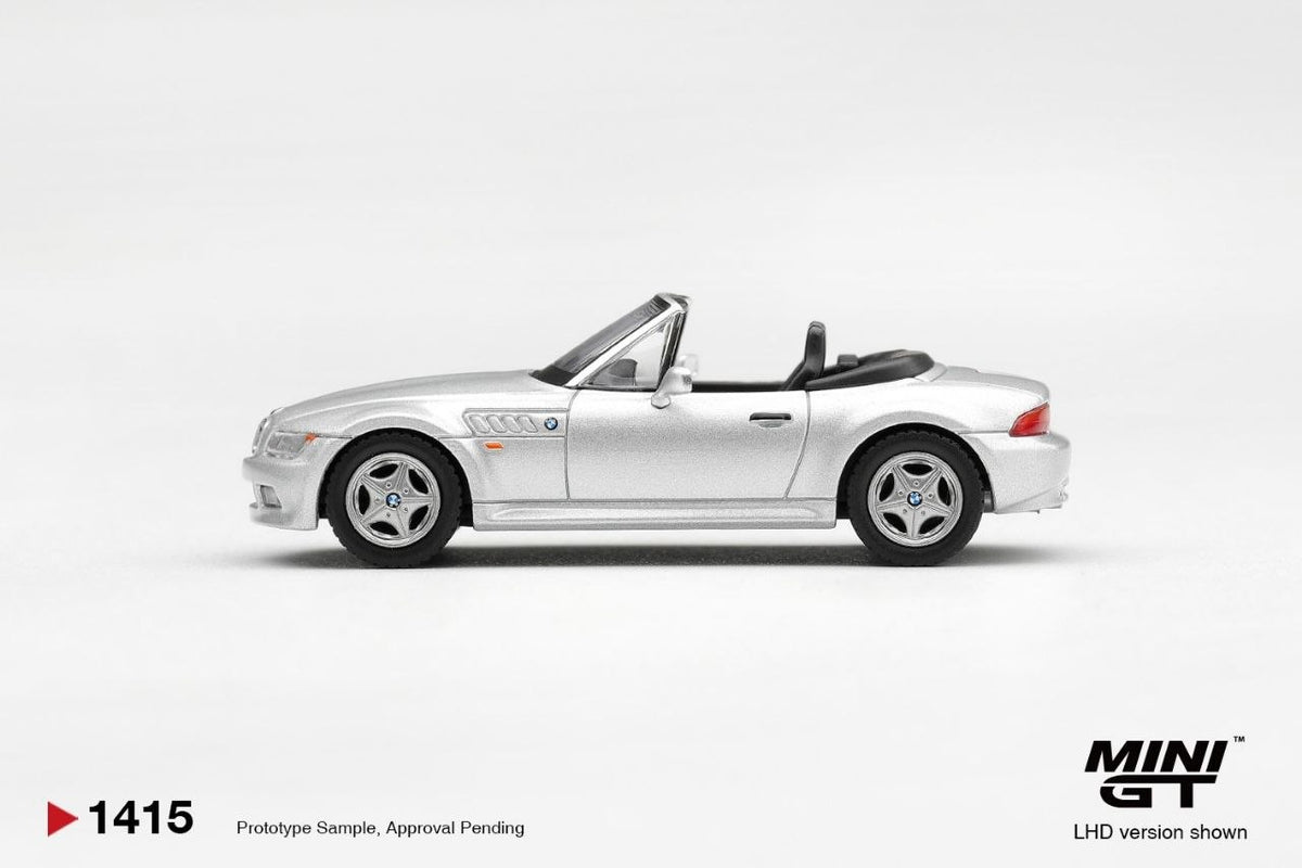 Mini GT 1:64 BMW Z3 Titanium Silver #1415