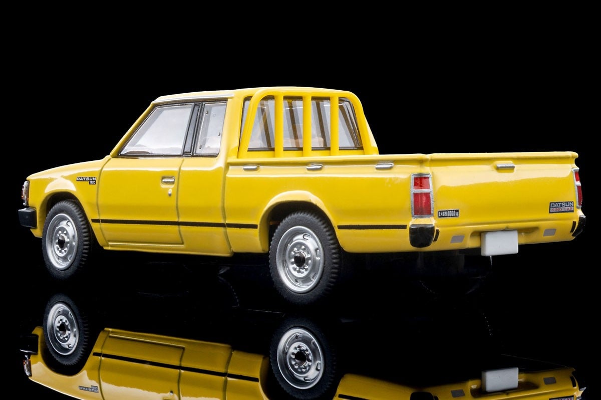Tomica Limited Vintage 1:64 1983 Datsun Truck King Cab GL Yellow