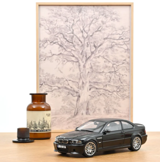 Norev 1:18 2003 BMW M3 CSL Saphire Black